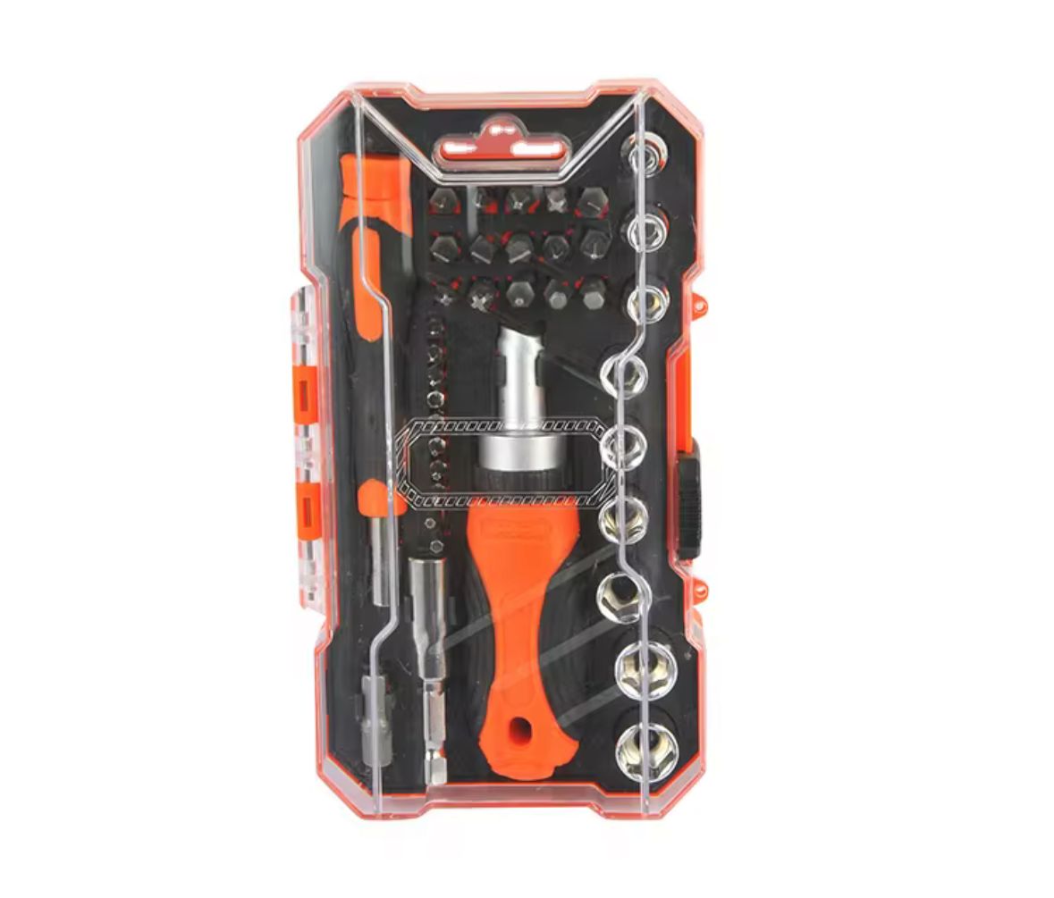 JUEGO DE HERRAMIENTAS DE MANO